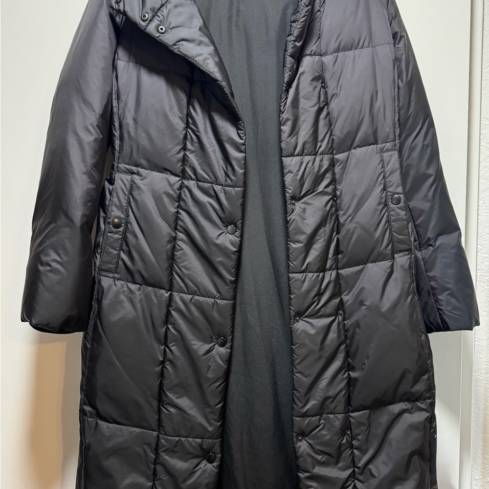 Zara Women's Charcoal Puffer Coat